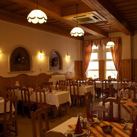 Gerendas Panzio Szombathely Bagian luar foto